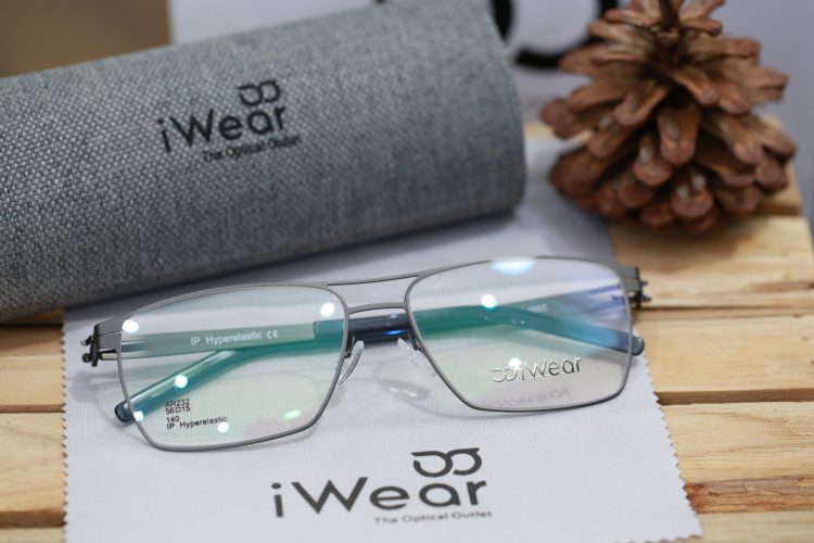 ร้านแว่นตา iWear กรอบแว่น Ip hyperelastic