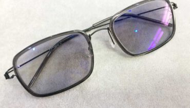 แว่นตา iWear IP-B-TiTanium เลนส์บลูคัท