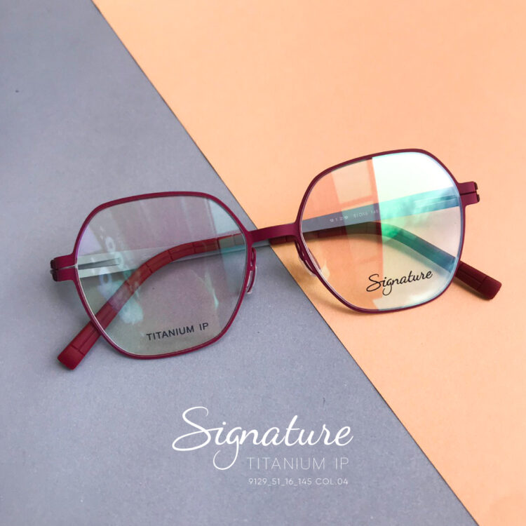 ร้านแว่นตา iWear กรอบแว่น titanium Signature